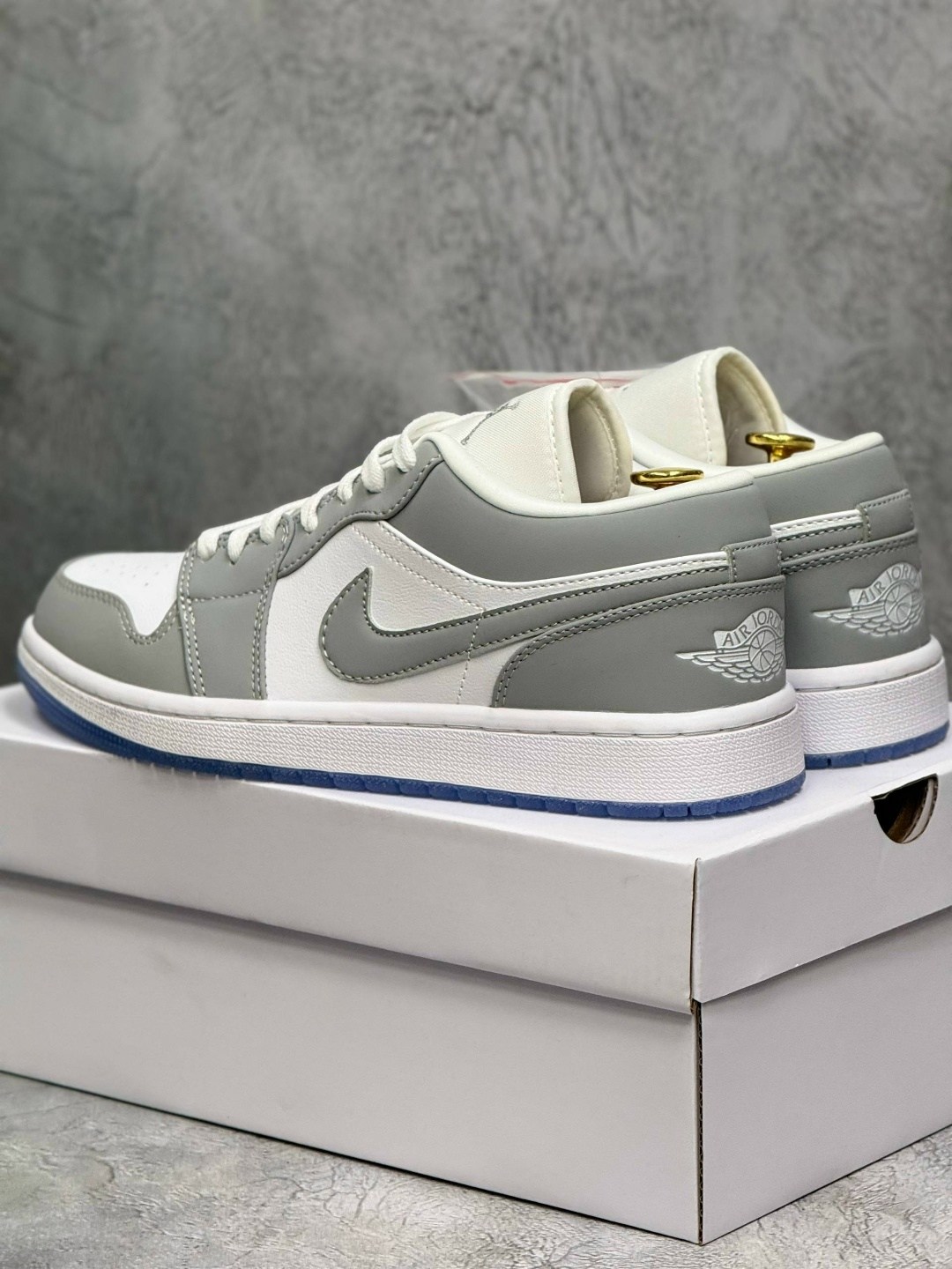 nike air jordan 1 low wolf grey,кроссовки nike air jordan 1 low wolf grey,nike air jordan 1 low,кроссовки nike air jordan 1 low,air jordan 1 low wolf grey dc0774-105