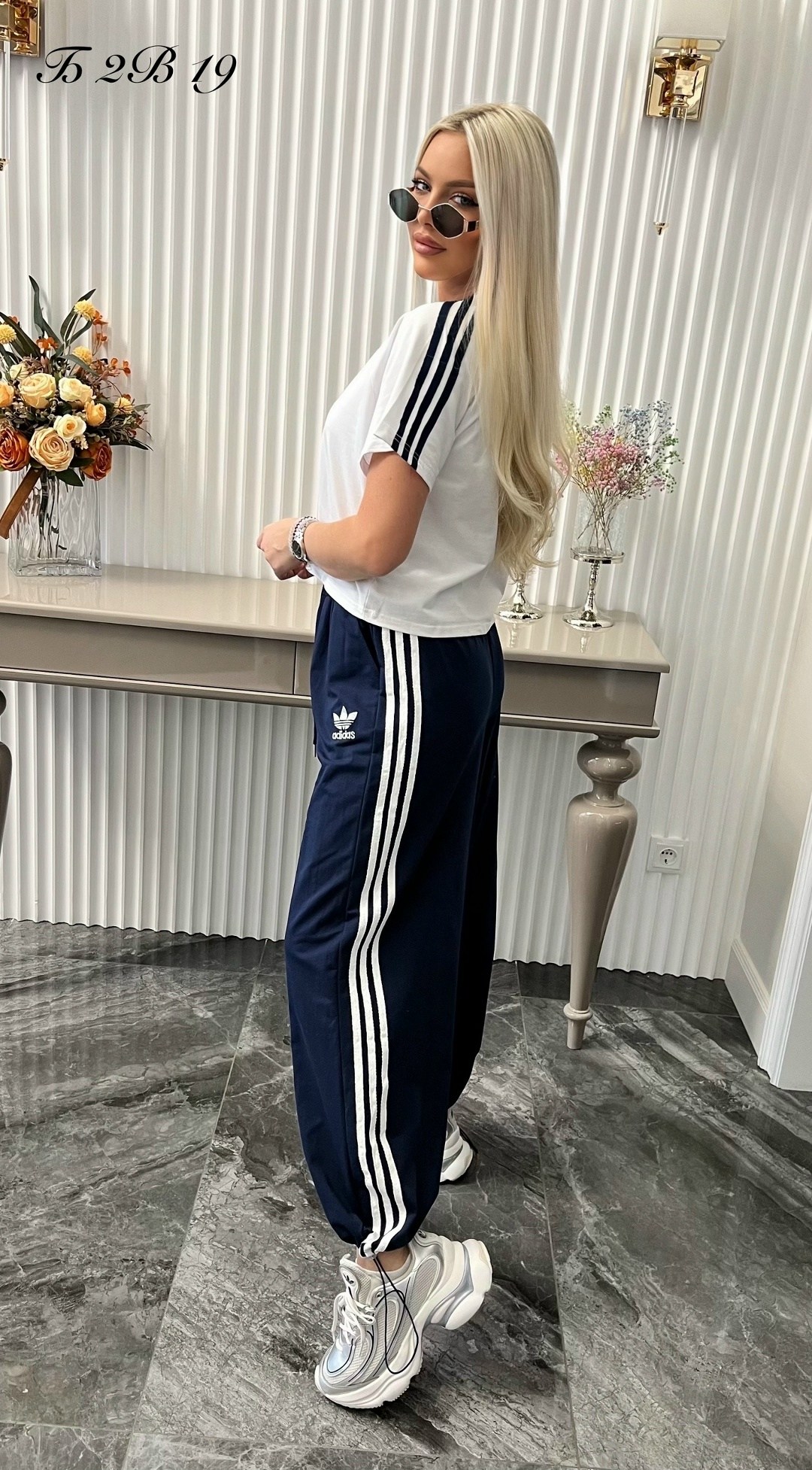 костюм спортивный женский,костюм спортивные женские костюмы,костюм женский,спортивный костюм,костюм женский адидас