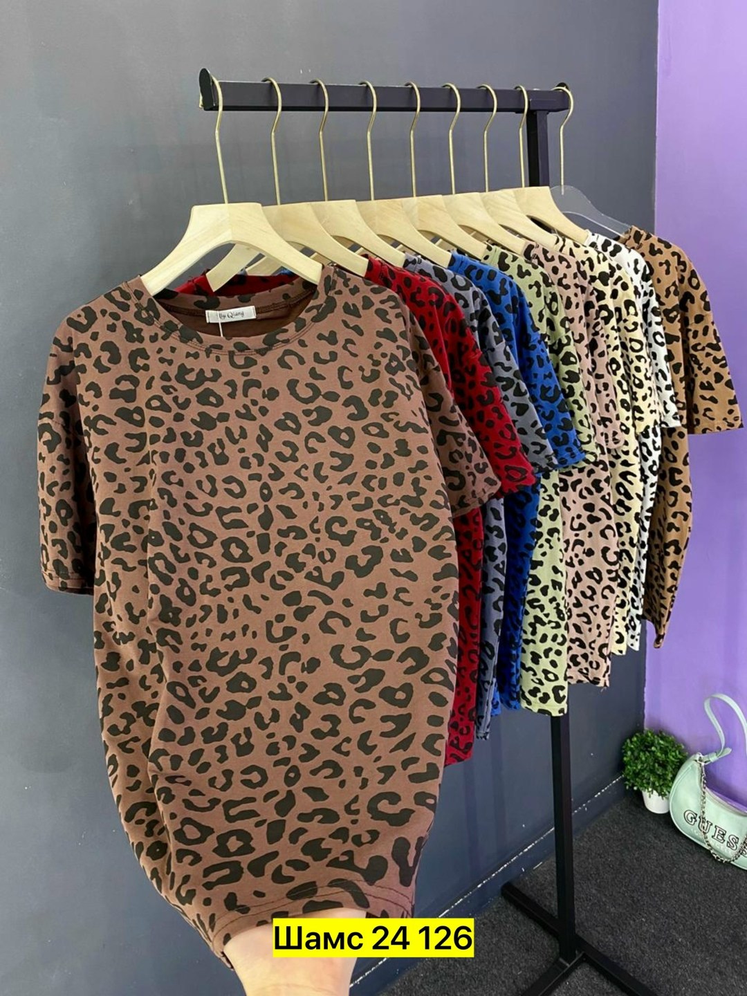 футболки женская,женские футболки с принтом,женская кофта,женской одежды,леопардовая футболка