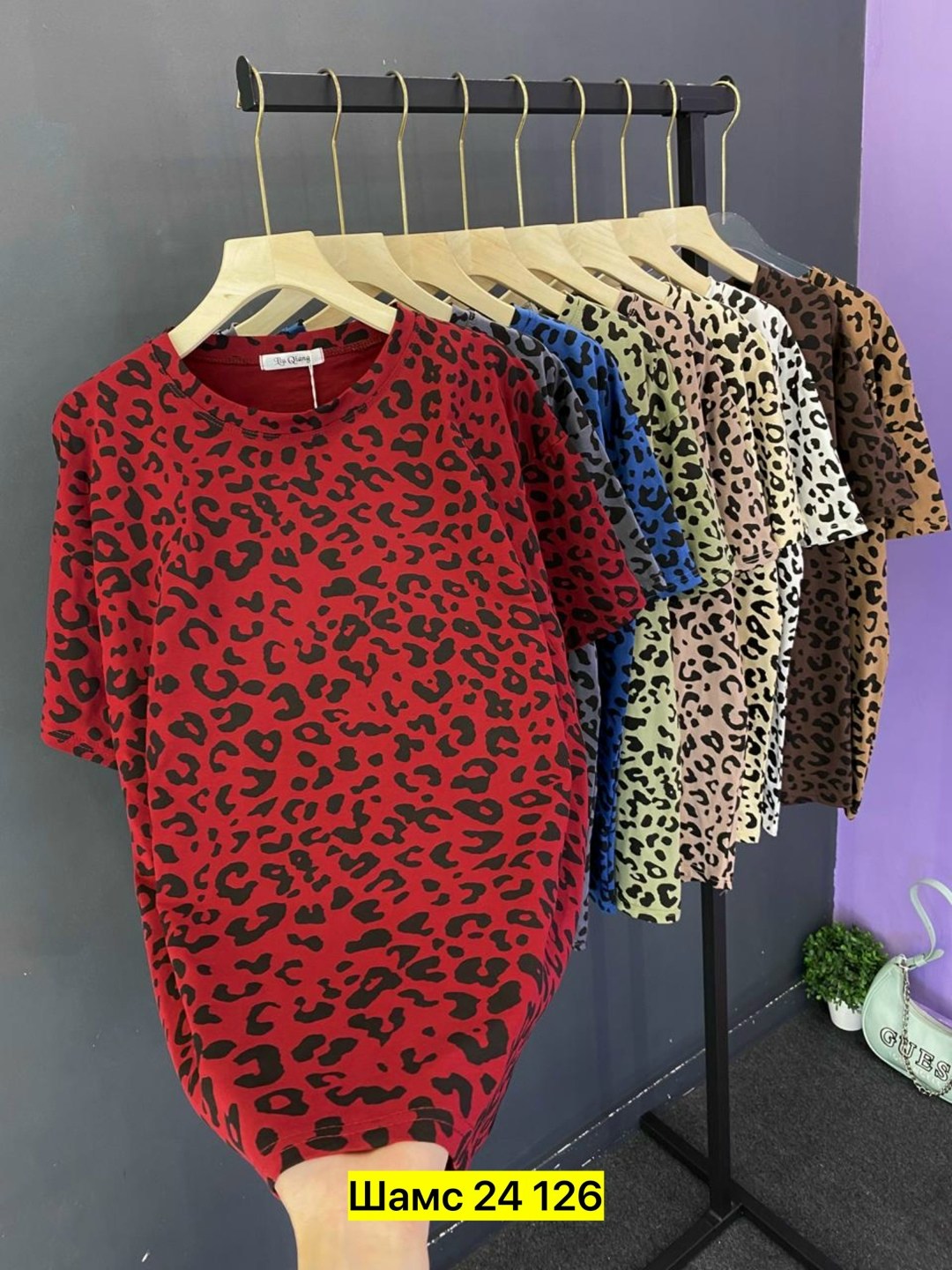 футболки женская,женские футболки с принтом,женская кофта,женской одежды,леопардовая футболка