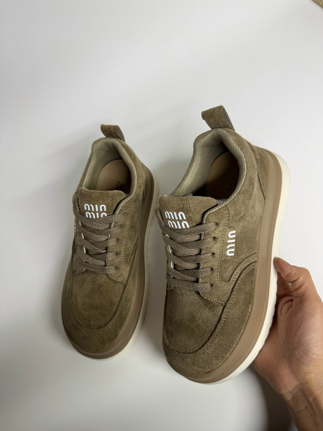 ,женские кроссовки,повседневные кроссовки,замшевые кроссовки,кроссовки платформа