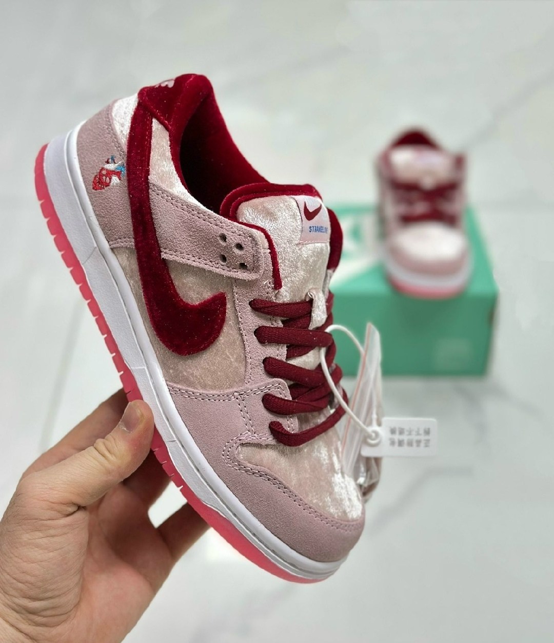 кроссовки nike sb dunk low,nike sb dunk low strangelove,nike dunk low sb,кроссовки nike sb dunk low x strangelove,кроссовки