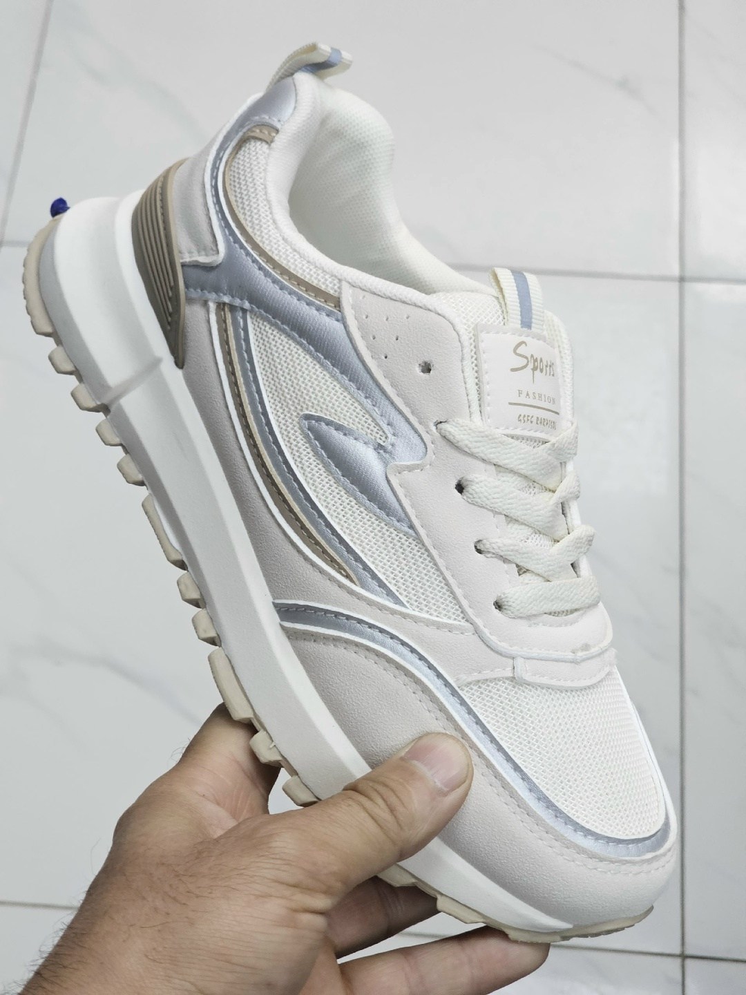 кроссовки,кроссовки женские,кроссовки для женщин,кроссы женские,кроссовка