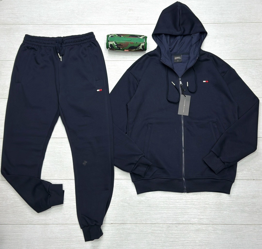спортивный костюм tommy hilfiger,мужской спортивный костюм на флисе tommy hilfiger,спортивный костюм kiton,мужской спортивный костюм,спортивный костюм