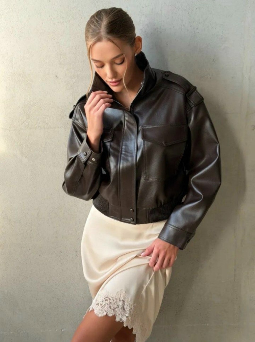 кожаная куртка,куртка кожаная женская,женская куртка из искусственной кожи,куртка бомбер,куртка женская