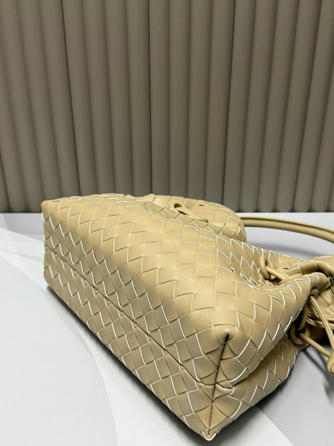 bottega veneta сумка,bottega veneta сумки женские,плетеная сумка,модная сумка,сумка