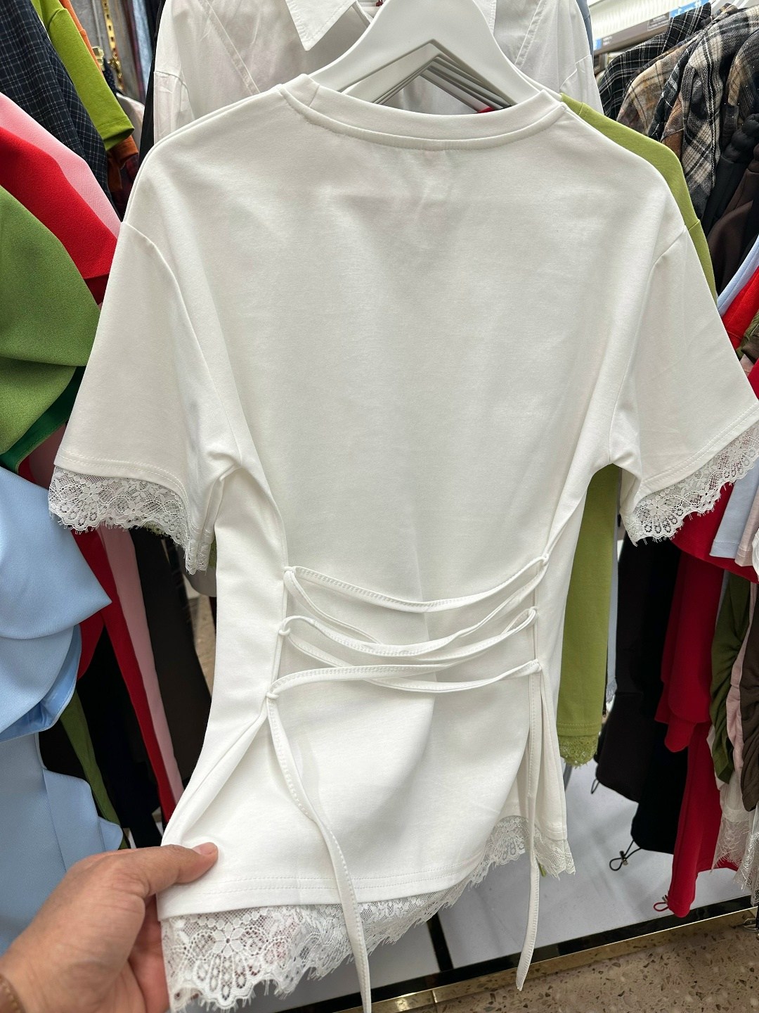 футболка с кружевами,футболки для женщин,футболки женская,стильная футболка,футболки оверсайз