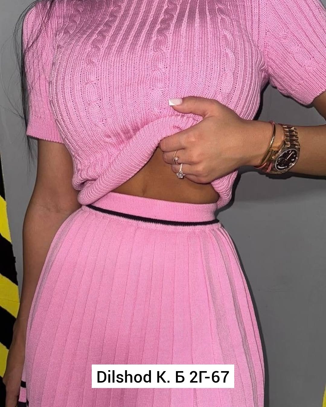 костюм с юбкой,вязаный костюм с юбкой,трикотажные костюмы,трикотажный костюм с юбкой,вязаные костюмы женские