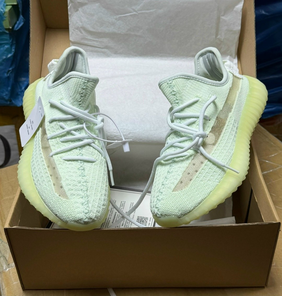 adidas yeezy boost 350 v2 hyperspace,adidas yeezy 350,adidas yeezy boost 350 v 2,adidas yeezy boost 350,yeezy boost 350 v 2