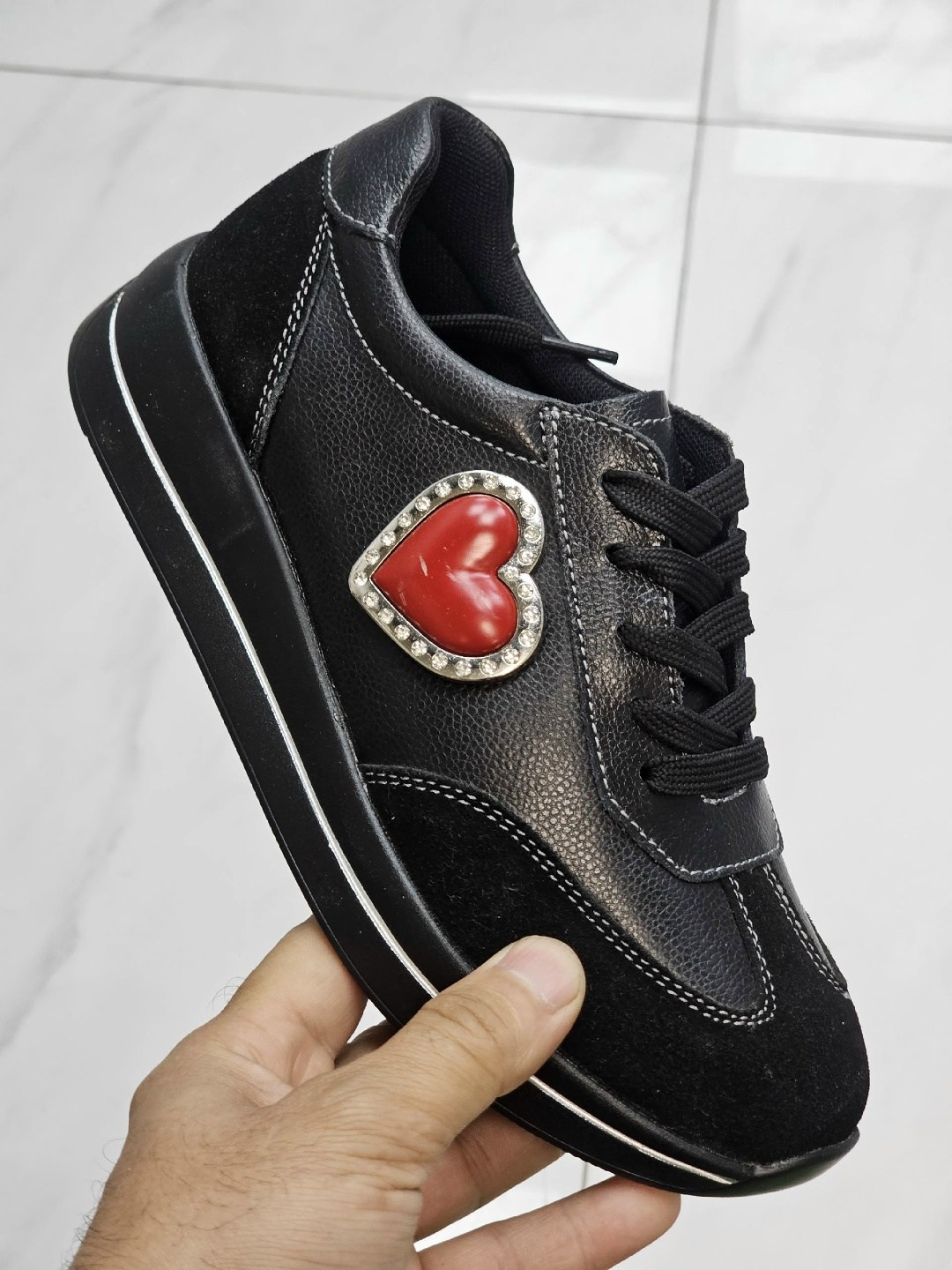 ,кроссовки gucci,женские кроссовки,кроссовки гуччи серых,кеды гуччи серые