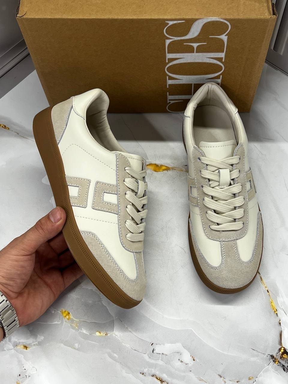 ,женские кроссовки,кроссовки hogan,спортивная ,стильные кроссовки