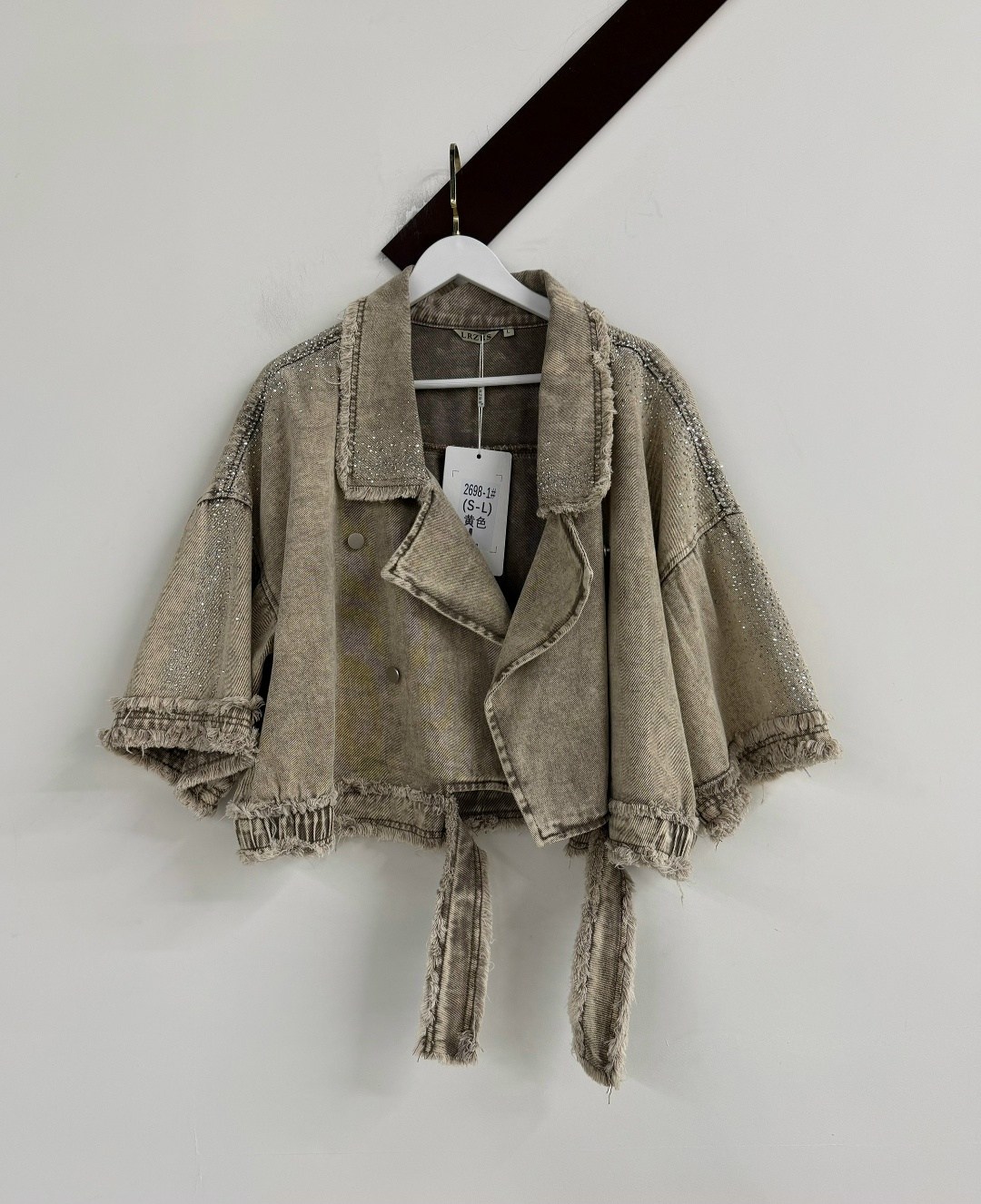 женские джинсовые куртки,джинсовая куртка,джинсовая куртка диор,джинсовая куртка повседневная,женская джинсовая куртка с заклепками