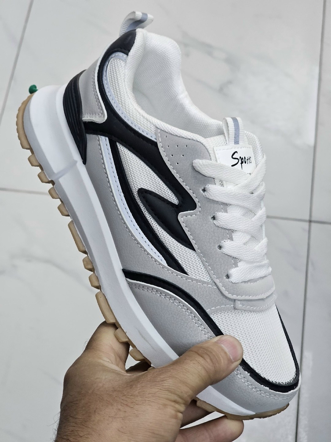 кроссовки,кроссовки женские,кроссовки для женщин,кроссы женские,кроссовка