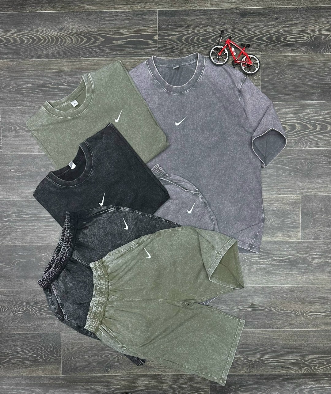 спортивный костюм с футболкой и шортами,спортивные костюм с шортами,костюм спортивный мужской,костюм летний с шортами и футболкой спортивный,спортивные костюмы nike