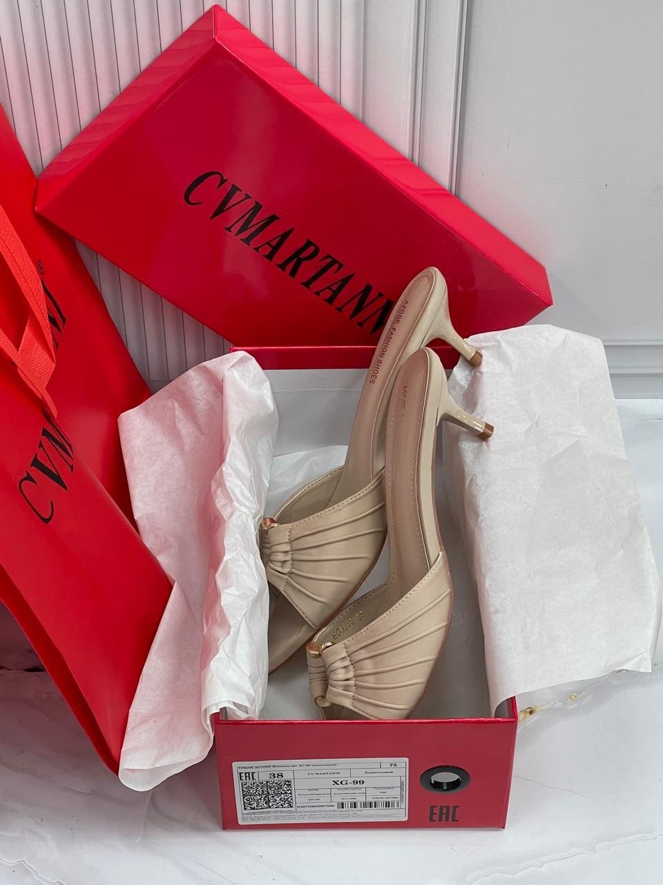 ,мюли женские,мюли на каблуке,туфли yves saint laurent,туфли saint laurent