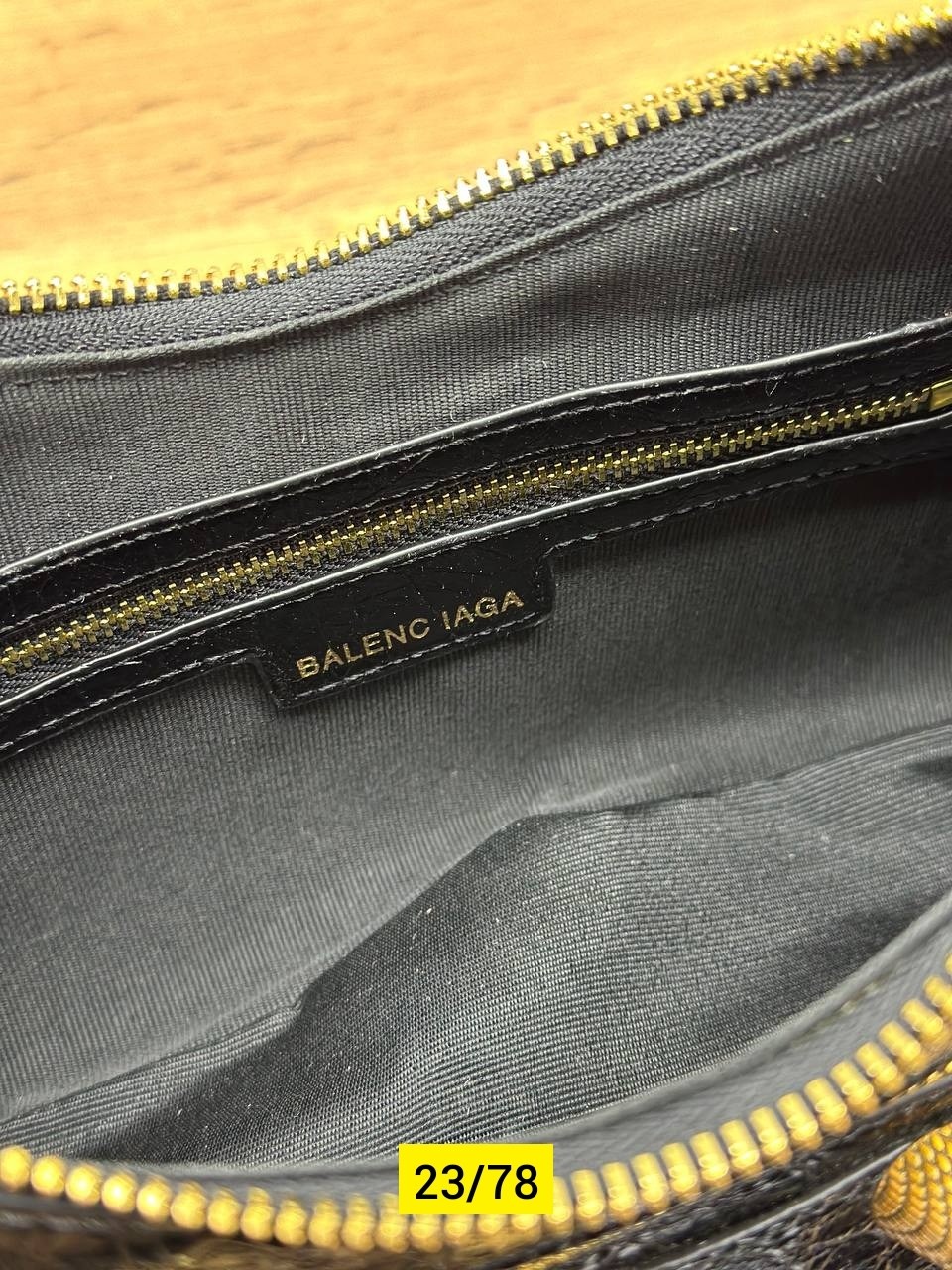 сумка balenciaga xs le cagole shoulder черный,balenciaga сумка женская,сумка баленсиага,balenciaga сумка на плечо le cagole xs,balenciaga сумка