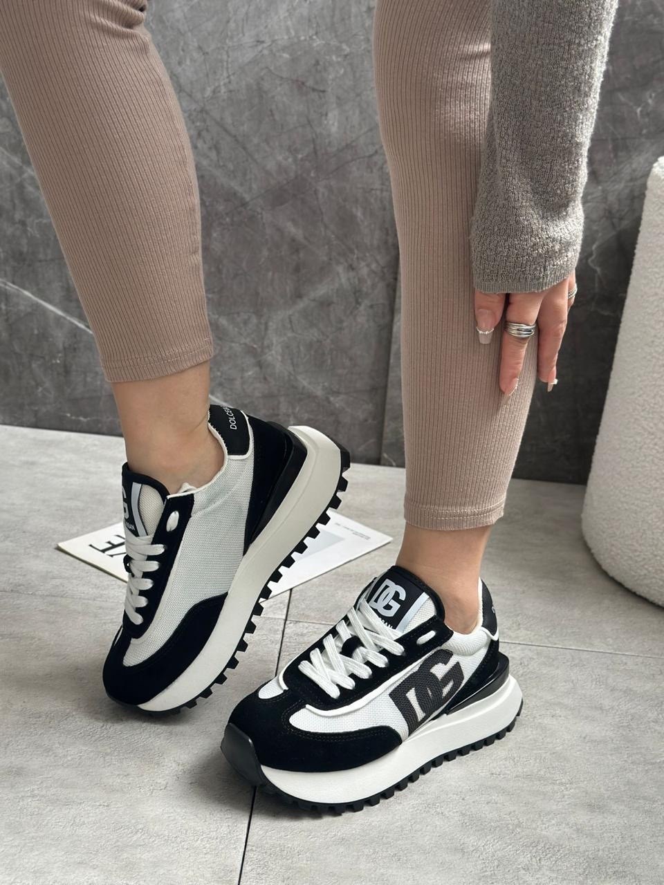 кроссовки женскиe,,кроссовки для женщин,кроссовки модные,кроссовка