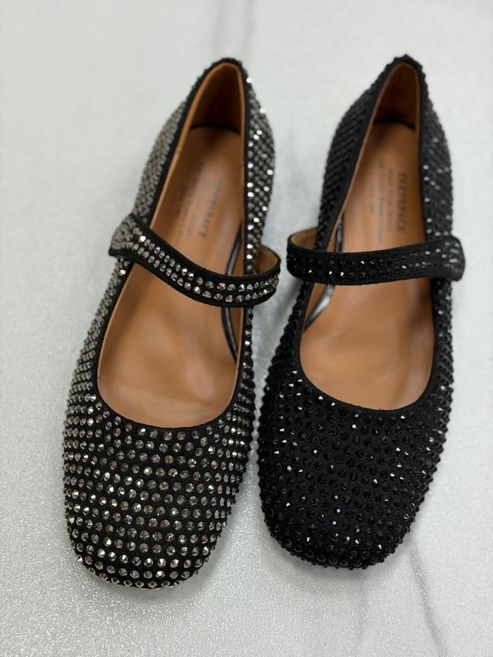 ,черные кожаные балетки с камнями alaia,балетки,балетки женские, женская