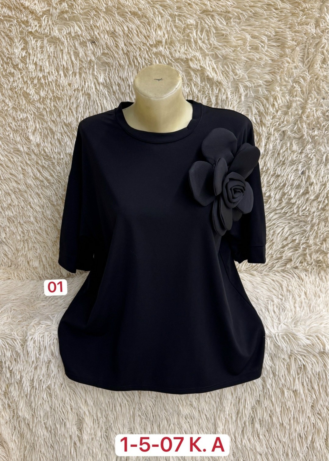 футболка женская с,футболка с объемным цветком,летние футболки,блузка женская,футболка женский белый