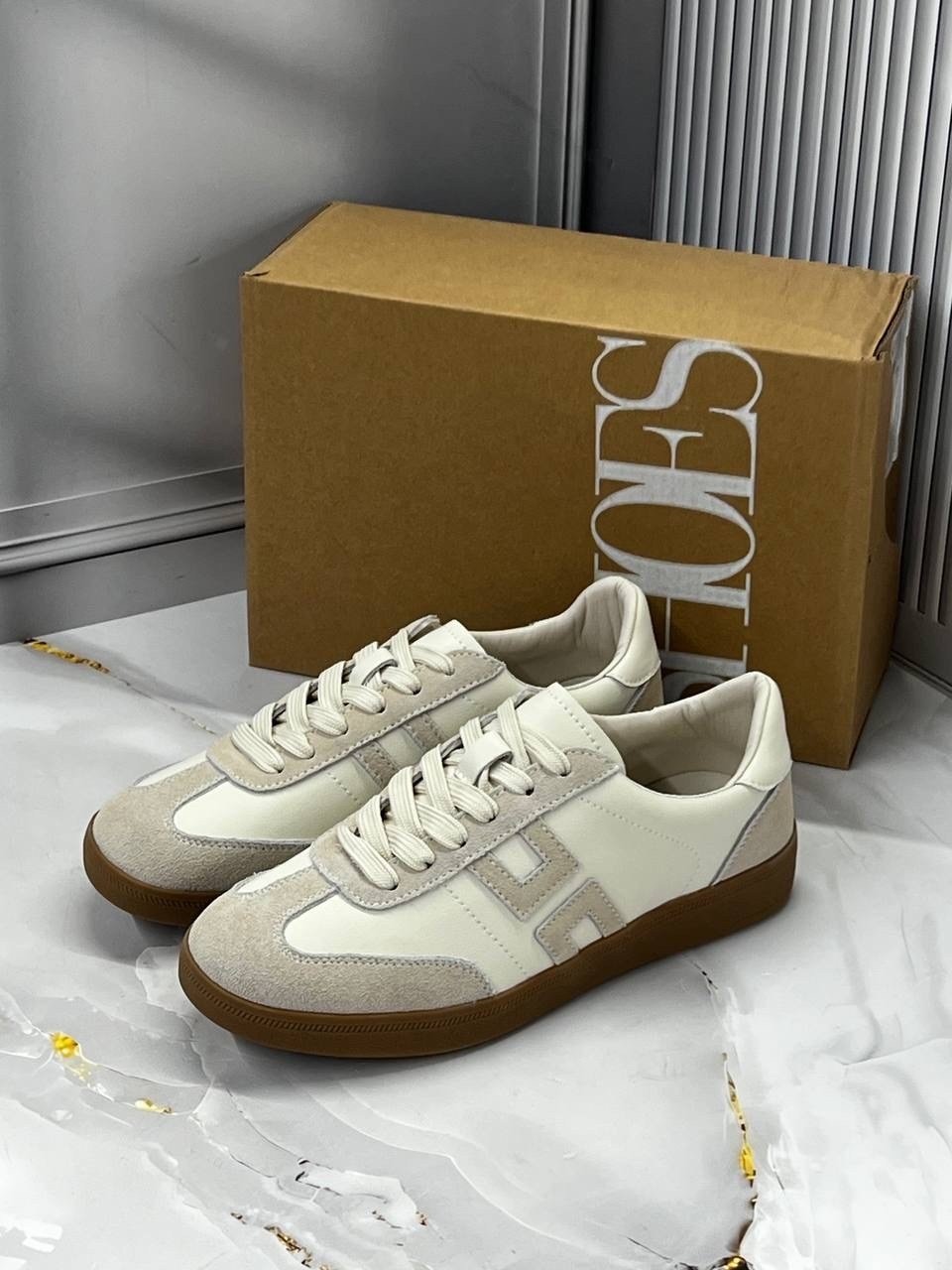 ,женские кроссовки,кроссовки hogan,спортивная ,стильные кроссовки