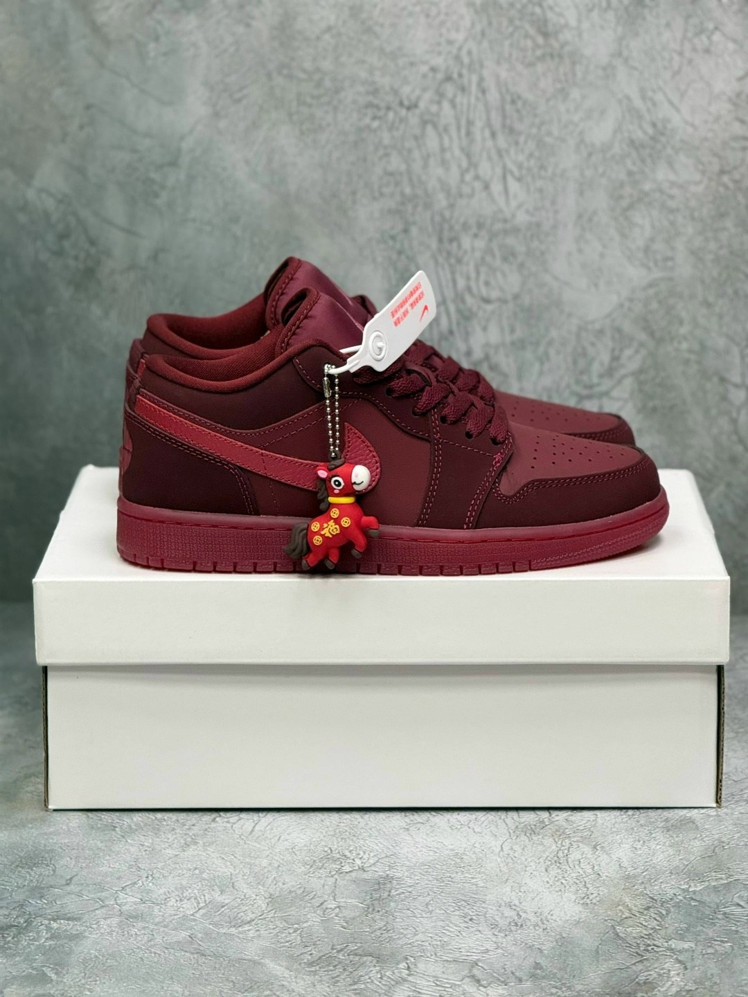 кроссовки,красные кроссовки,air jordan 1 low,nike air jordan 1,nike air jordan 1 low