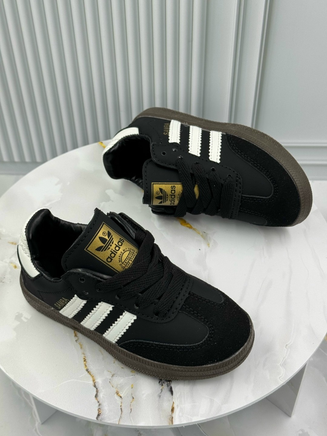 ,кроссовки adidas,кроссовки adidas samba,кроссовки эко,мужские кроссовки adidas samba