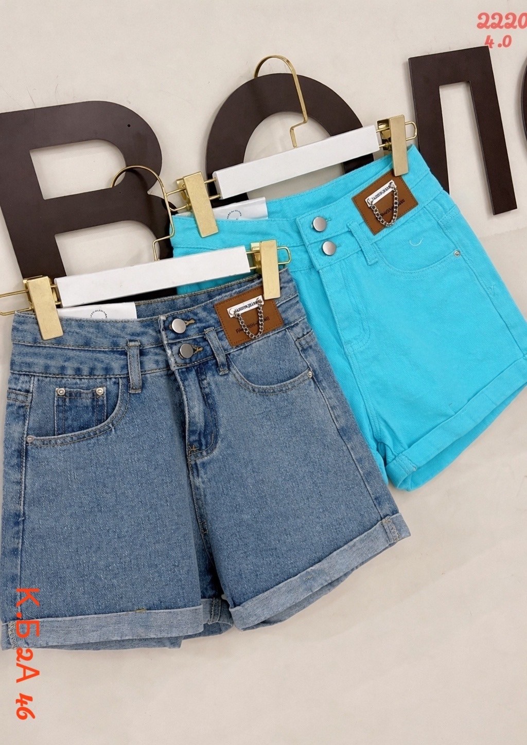 женские джинсы,стильные джинсы,джинсы короткие,голубые джинсы,джинсы штаны