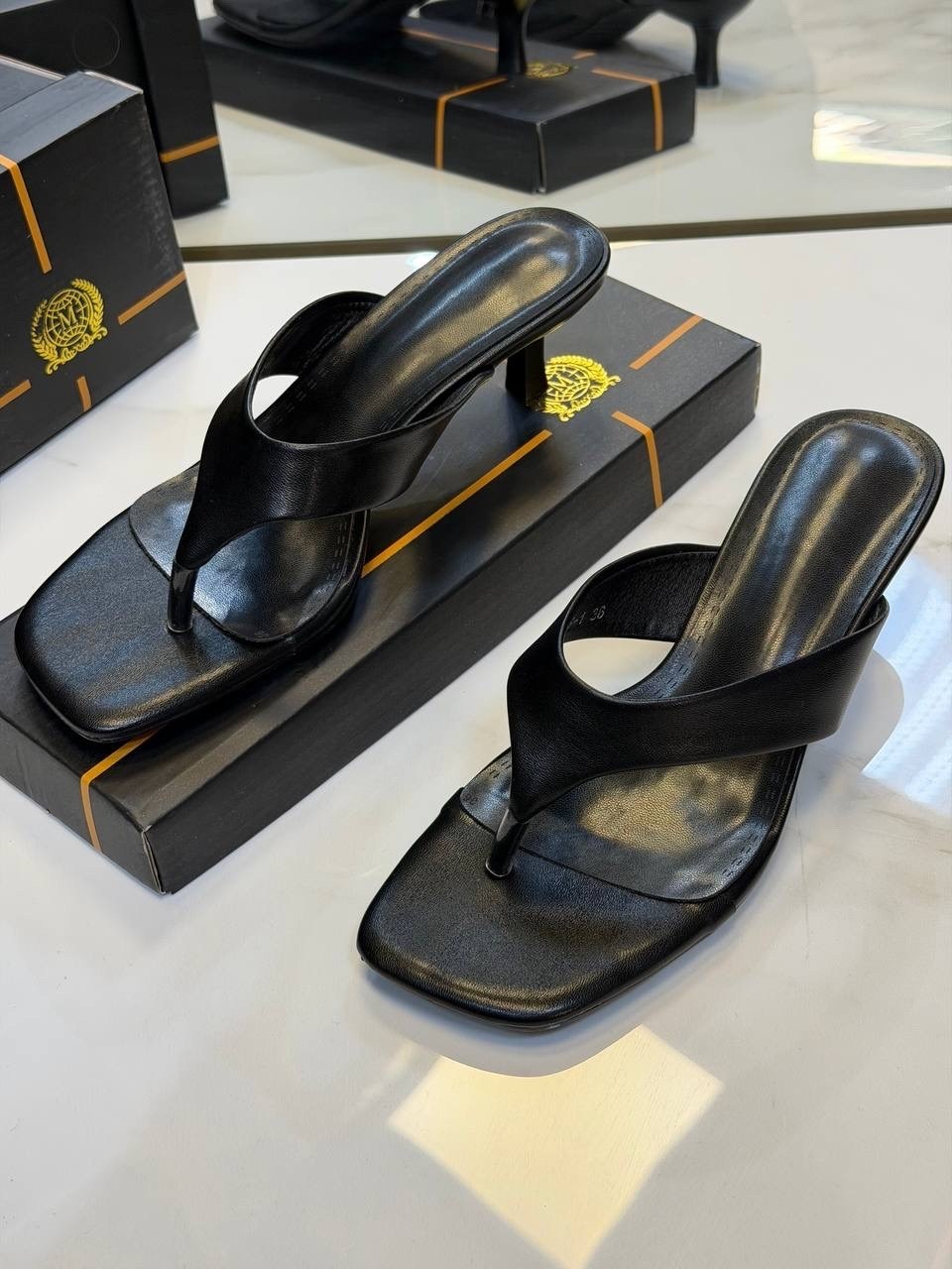 ,босоножки хермес,сандалии стильные,женские босоножки,женские сандалии