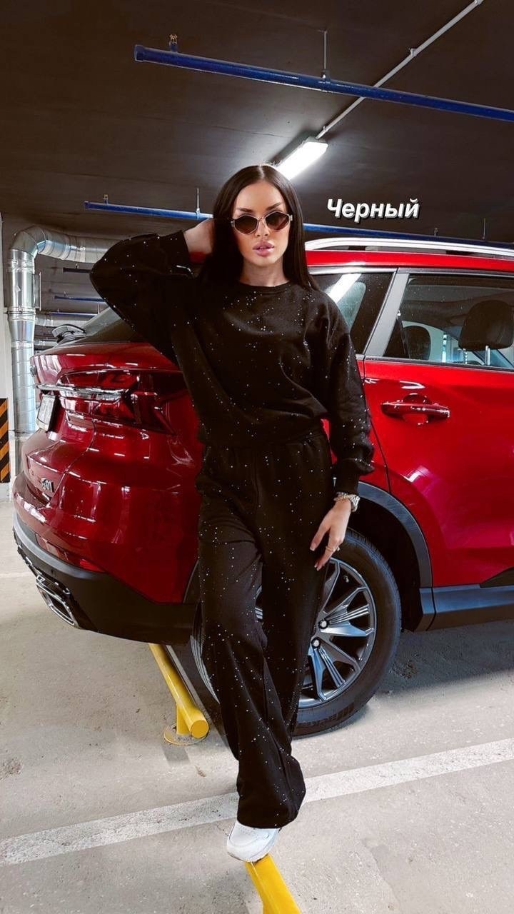 костюм спортивный,велюровый костюм,костюм в стразиках,костюм стразы,женский костюм