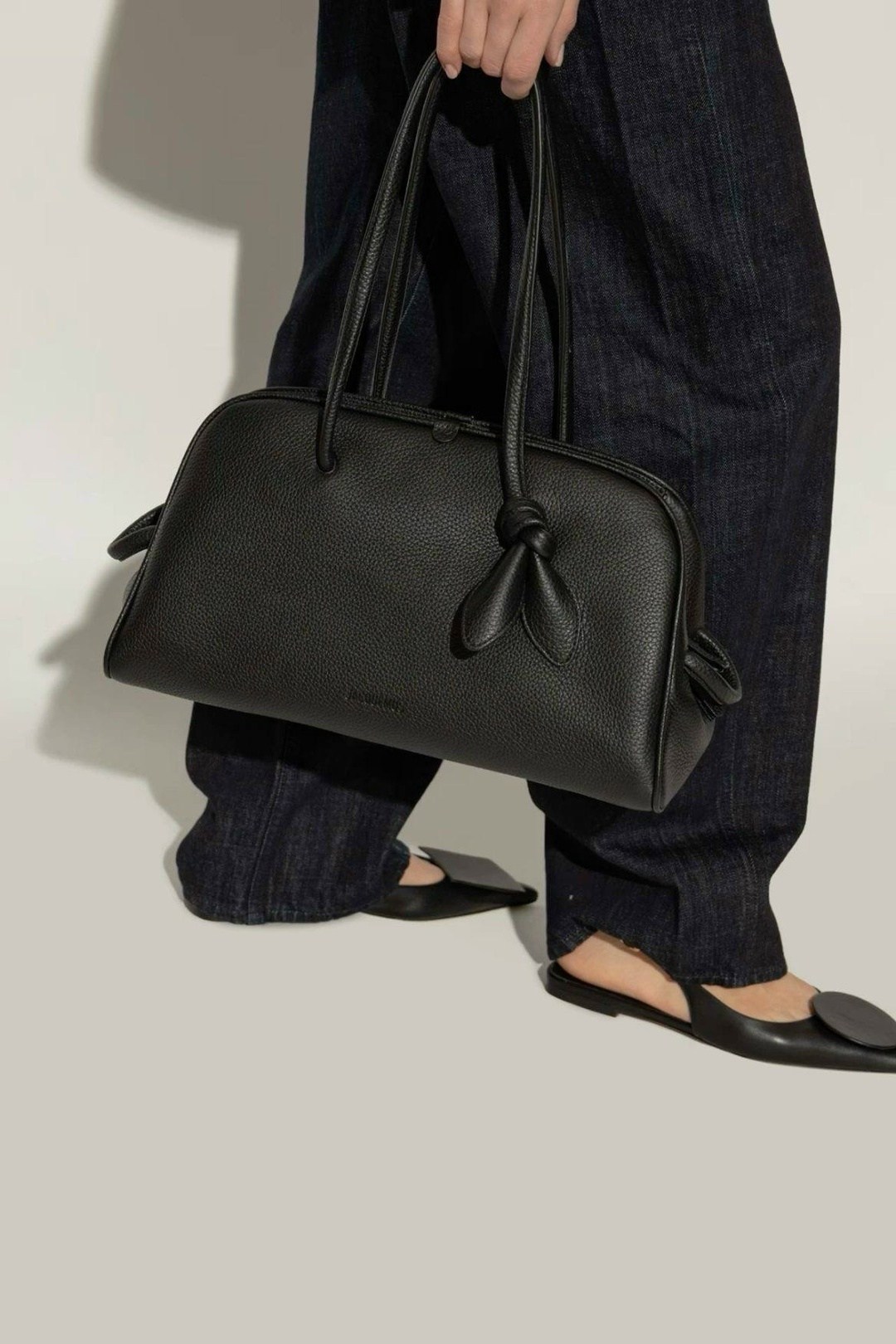 кожаная куртка,кожаная куртка оверсайз,vintage 90s bella hadid style oversized leather bomber jacket,оверсайз куртка,куртка кожаная женская