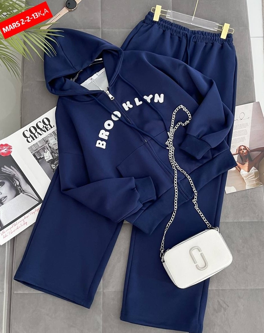 костюм спортивный женский,женский костюм спортивный на флисе,женский спортивный костюм из премиальной ткани,спортивный костюм,костюм на флисе