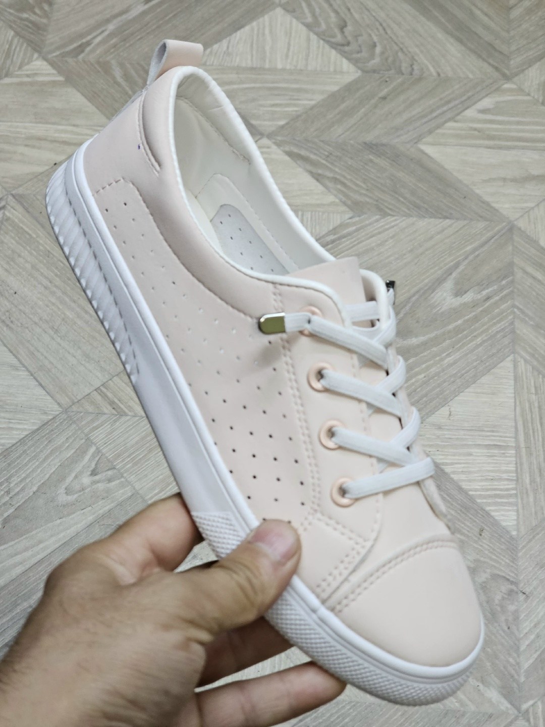 ,кроссовки женские,кроссовки белые женские,белые кроссовки,кроссовки кеды