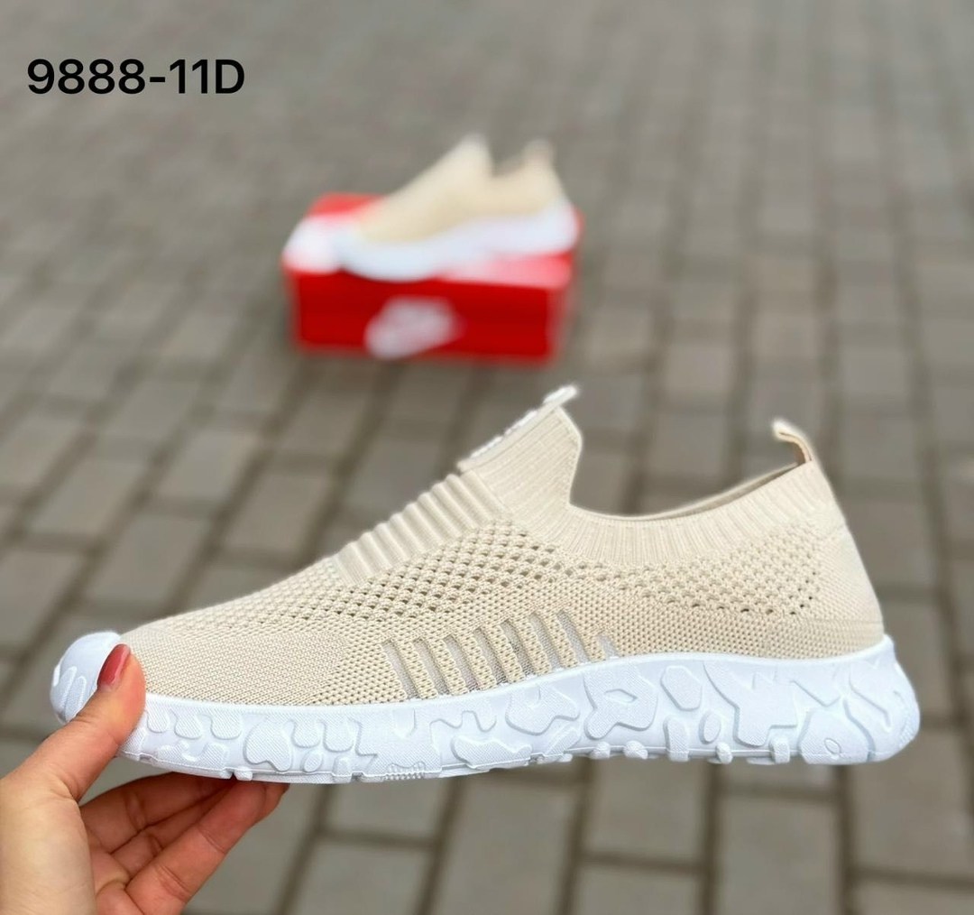 ,кроссовки женскиe,спортивная ,слипоны женские,вязаная