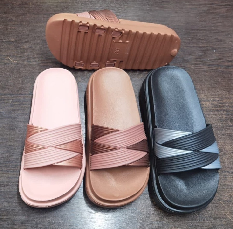 шлепанцы женские,,шлепанцы летние,сандалии,модные шлепанцы