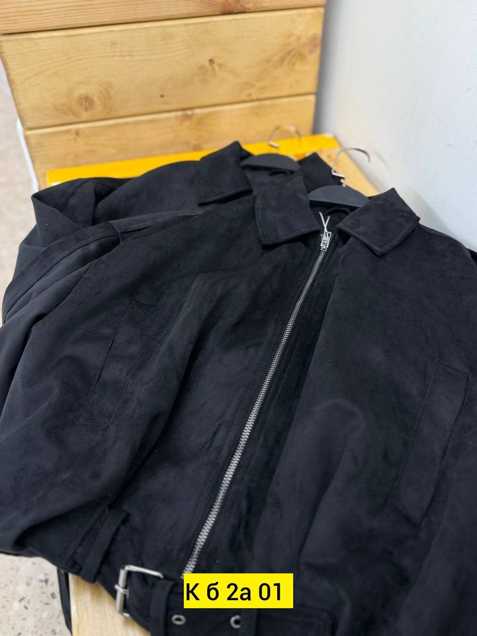 повседневная куртка,куртка бомбер,стильная куртка,женская куртка,куртка с карманами