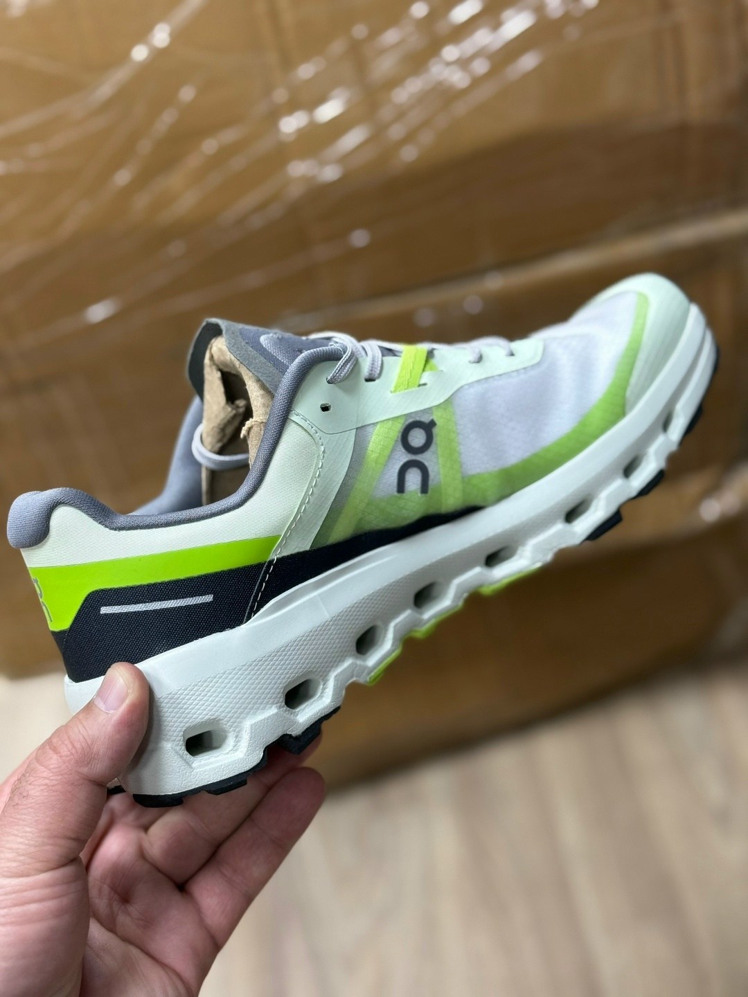 кроссовки,женские кроссовки cloudmonster on,кроссовки on, для бега,спортивная