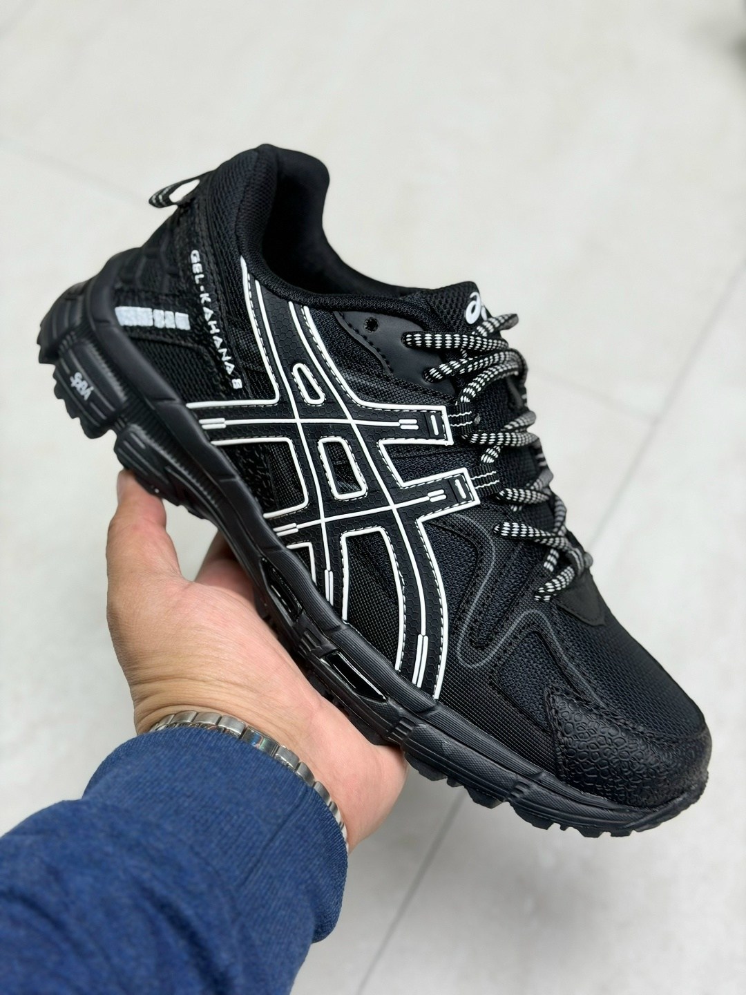 кроссовки мужские asics gel-kahana 8,кроссовки asics gel-kahana 8,кроссовки мужские asics,кроссовки asics,мужские летние кроссовки asics gel kahana 8 с черным золотом