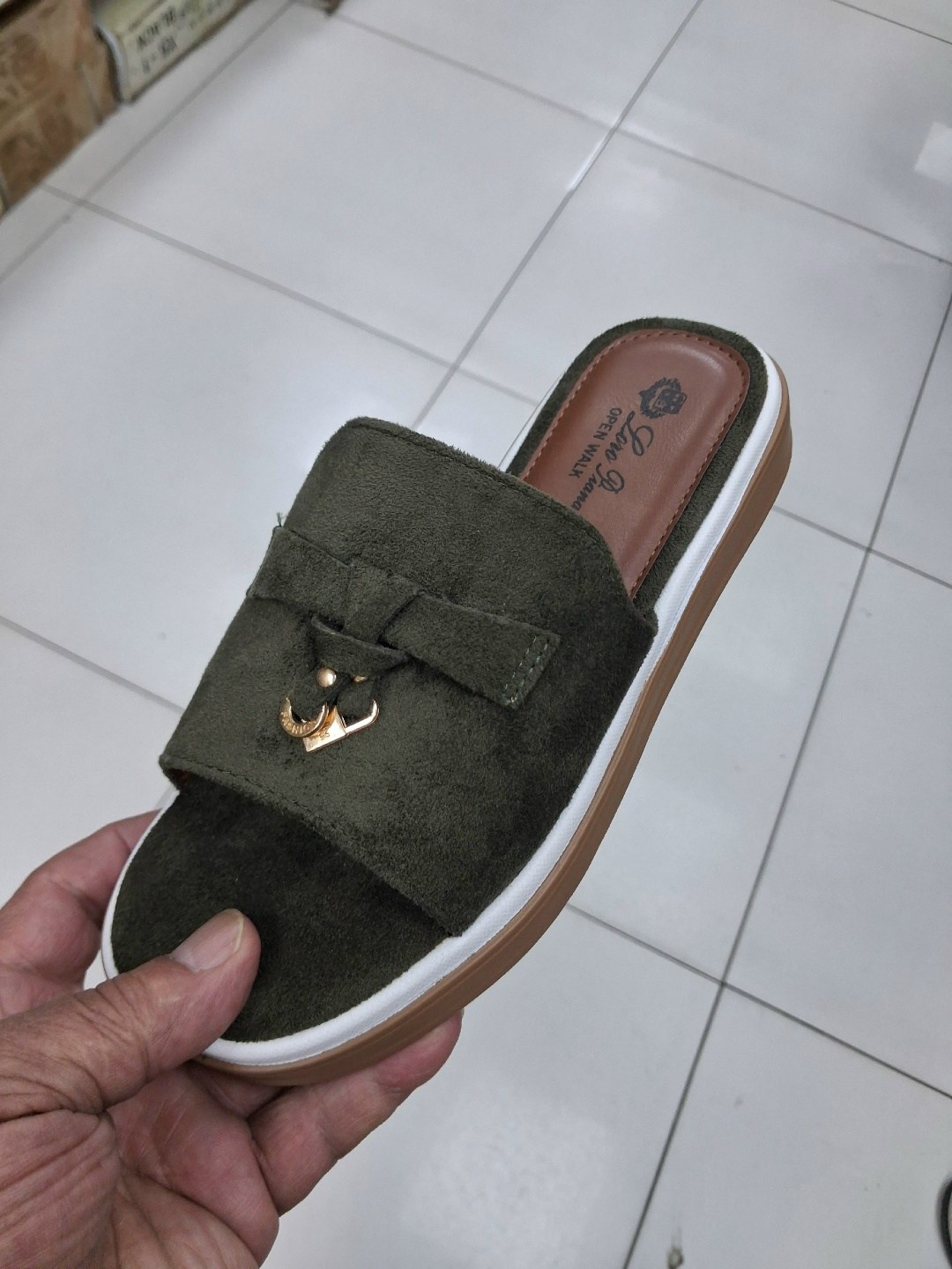 ,женские шлепанцы, женская,женские тапки,модные тапочки