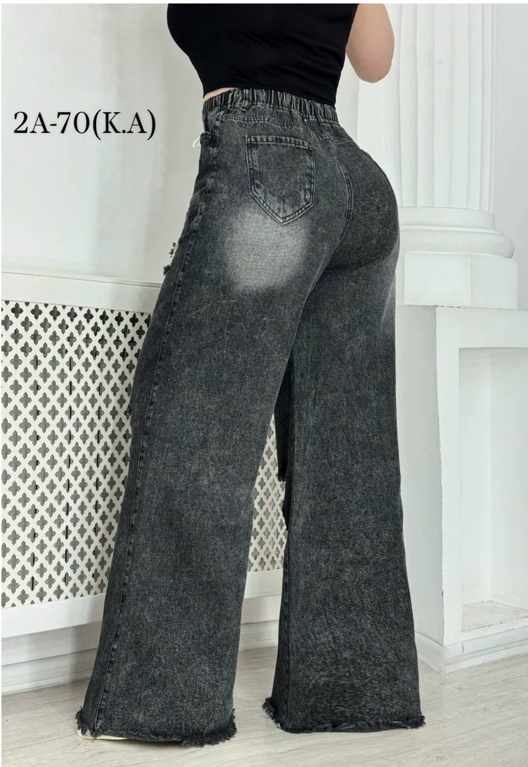 джинсы с широкими штанинами,джинсы широкие женские,широкие джинсы,джинсы женские,женские потертые джинсы с широкими штанинами