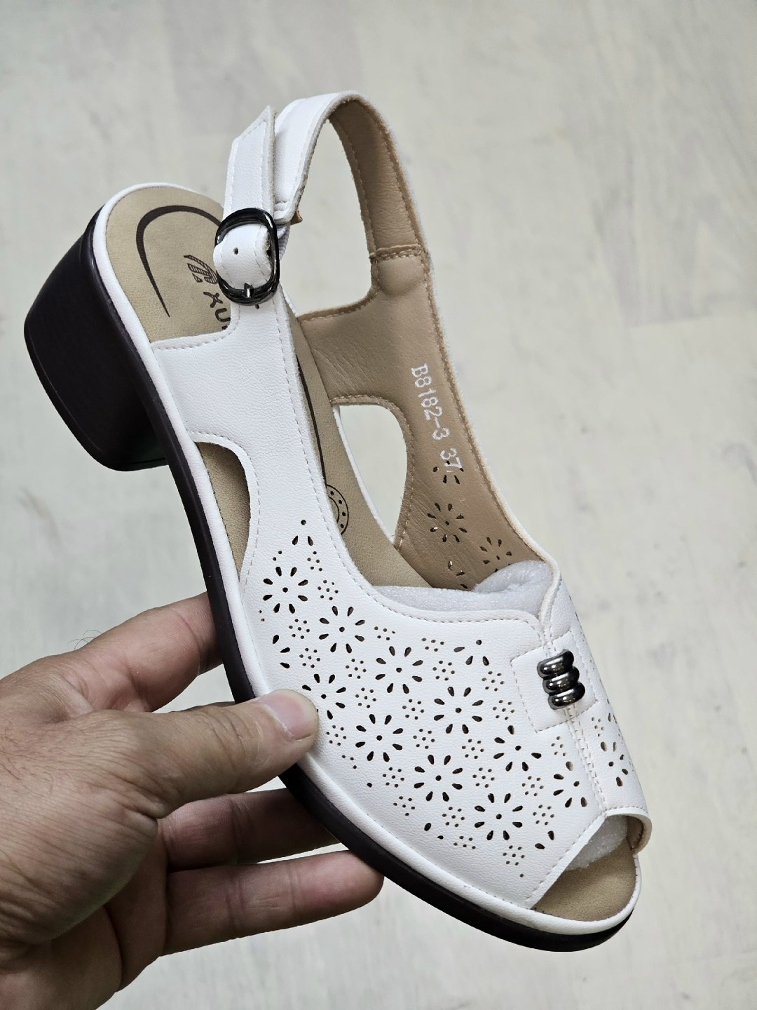 босоножки женские,,босоножки летние,босоножки с перфорацией,босоножки baden