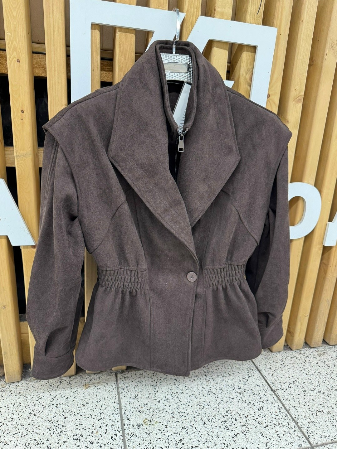 замшевая куртка,куртка женская замшевая,женская замшевая куртка косуха коричневая,куртка замшевая с поясом пиджак,куртка из натуральной замши