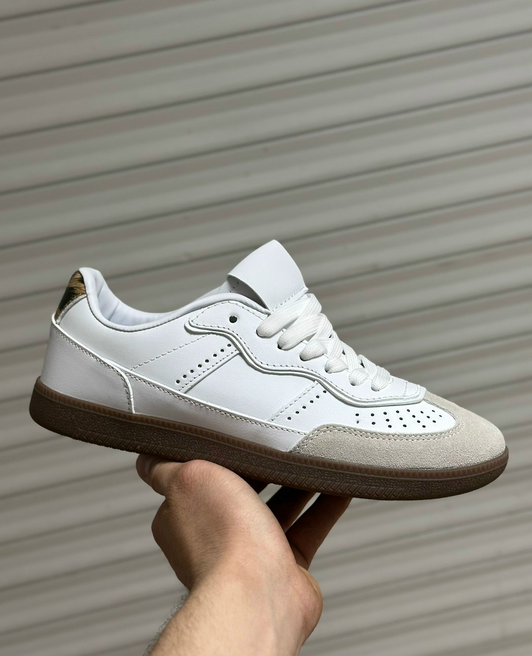 ,adidas handball spezial,российские кроссовки,adidas originals handball spezial,кроссовки низкие