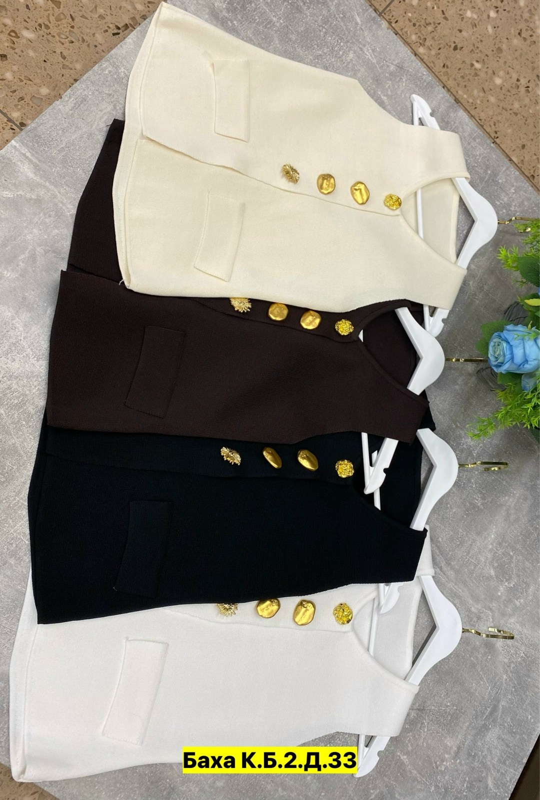 женские жилеты,жилетка женская,жилет для женщин,жилет на пуговицах,жилет приталенный