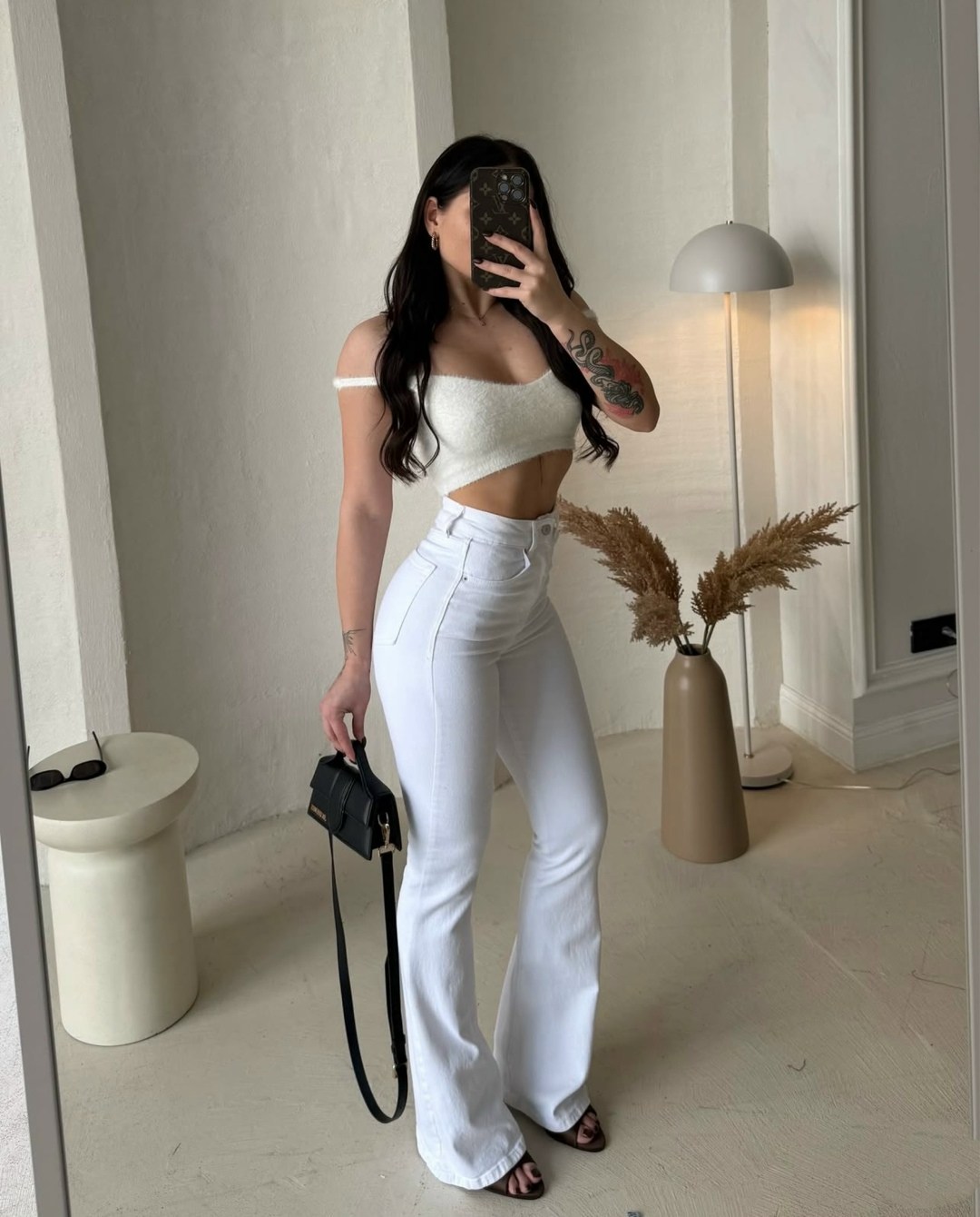 белые джинсы клеш,джинсы белые,джинсы брюки,женские джинсы,белые широкие джинсы