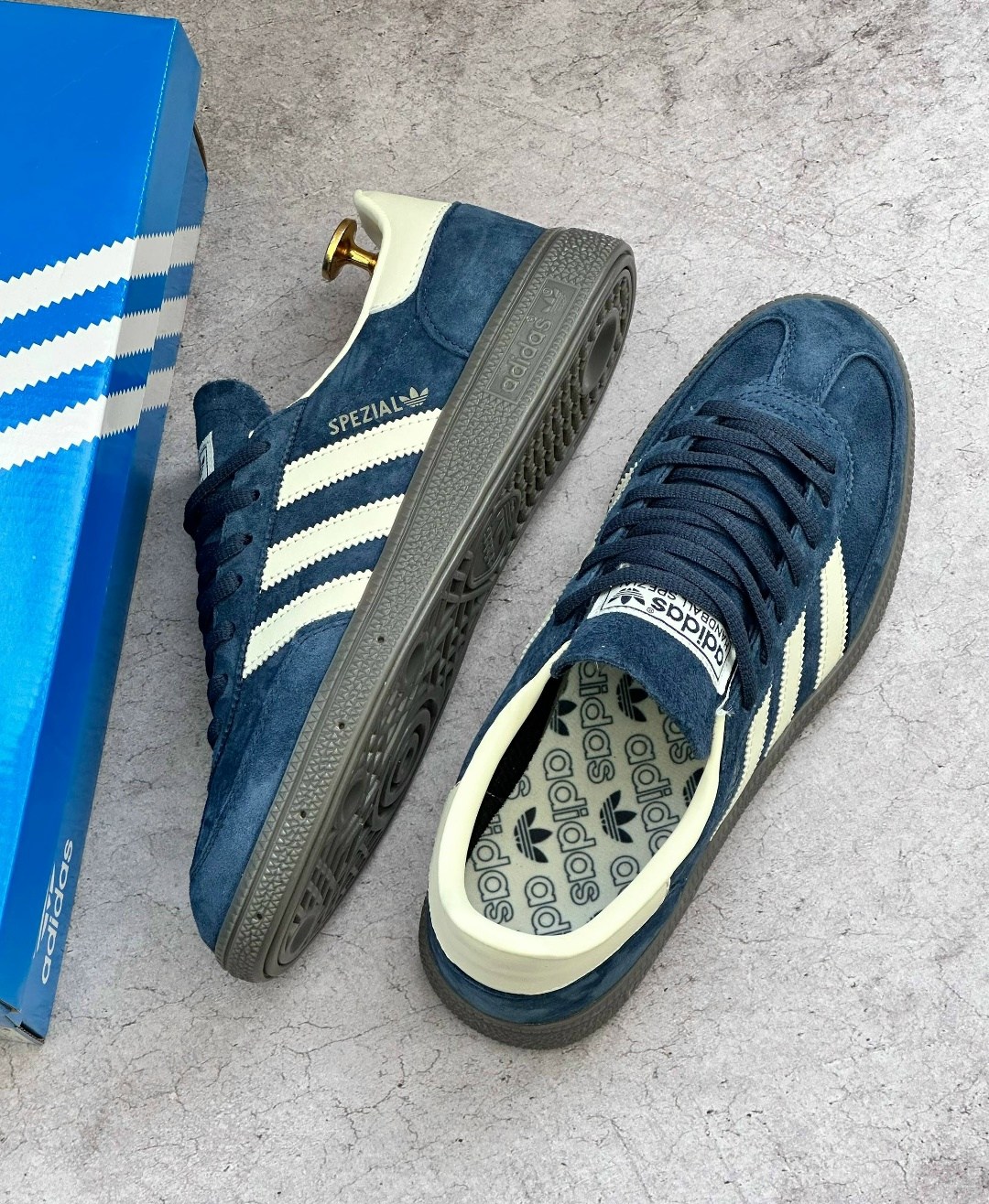 adidas handball spezial,кроссовки spezial adidas,детские кроссовки handball spezial j adidas originals темно-синий,adidas originals handball spezial,кроссовки adidas handball spezial