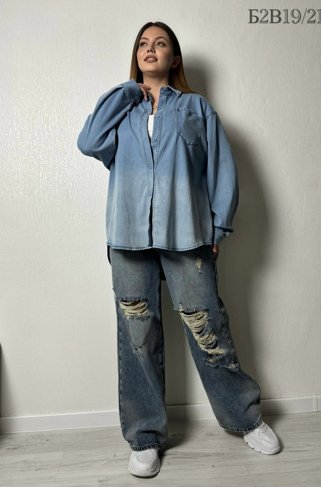джинсовая рубашка,рубашка джинсовая женская,джинсовая рубашка оверсайз,рубашка джинсовая оверсайз женская,рубашка джинсовая оверсайз удлиненная