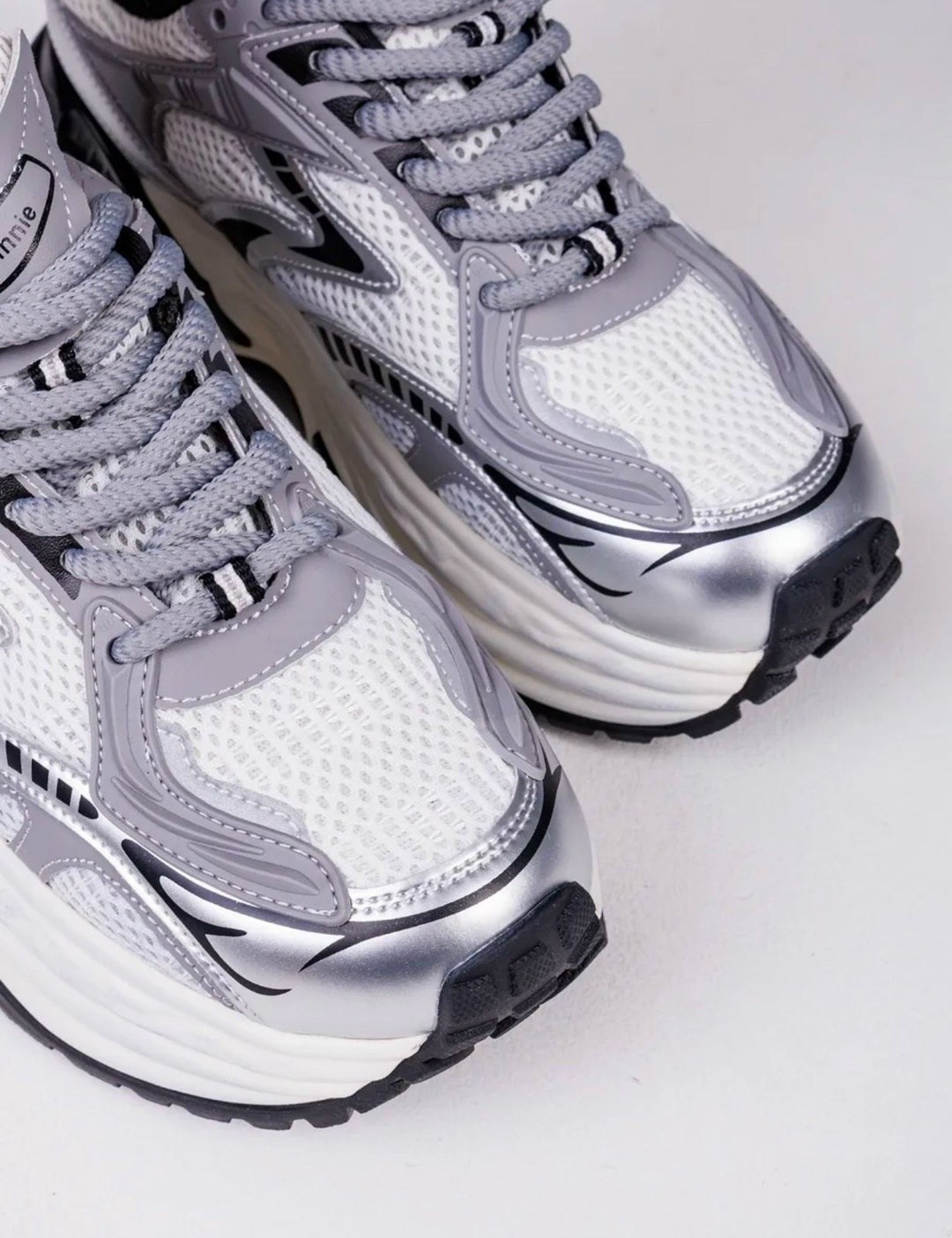 кроссовки женские,женские кроссовки на платформе,кроссовки женские серые,кроссовки модные,повседневные кроссовки