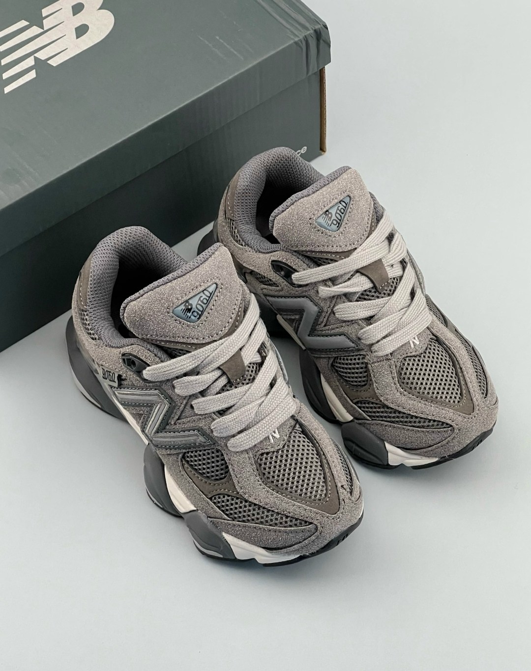 кроссовки new balance 9060,кроссовки мужские new balance 9060,кроссовки new balance,new balance 9060 серые,кроссовки new balance 9060 зимние