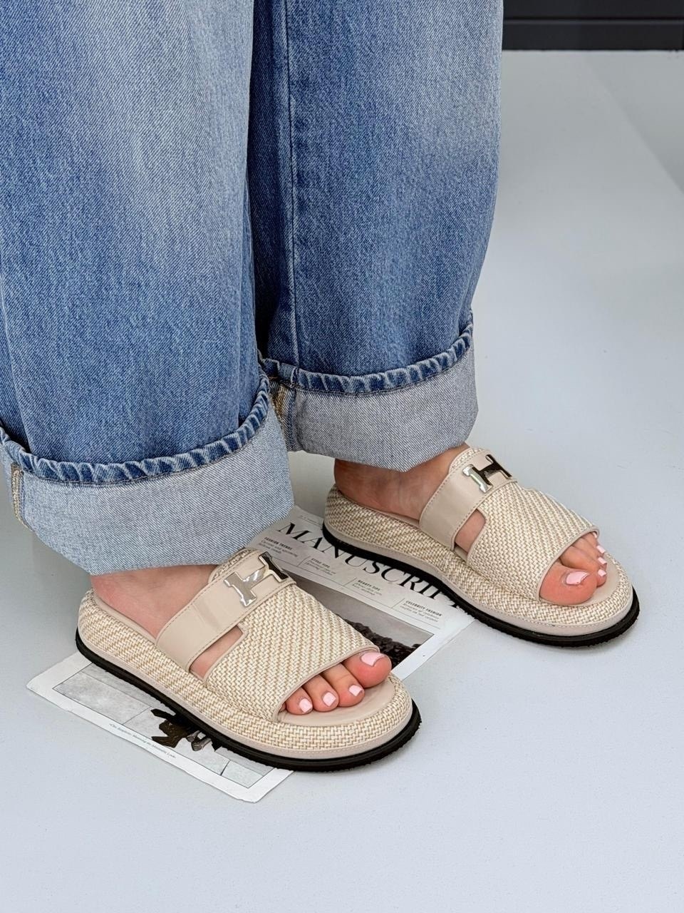 ,женские сандалии,женские шлепанцы,сандалии,модные шлепанцы