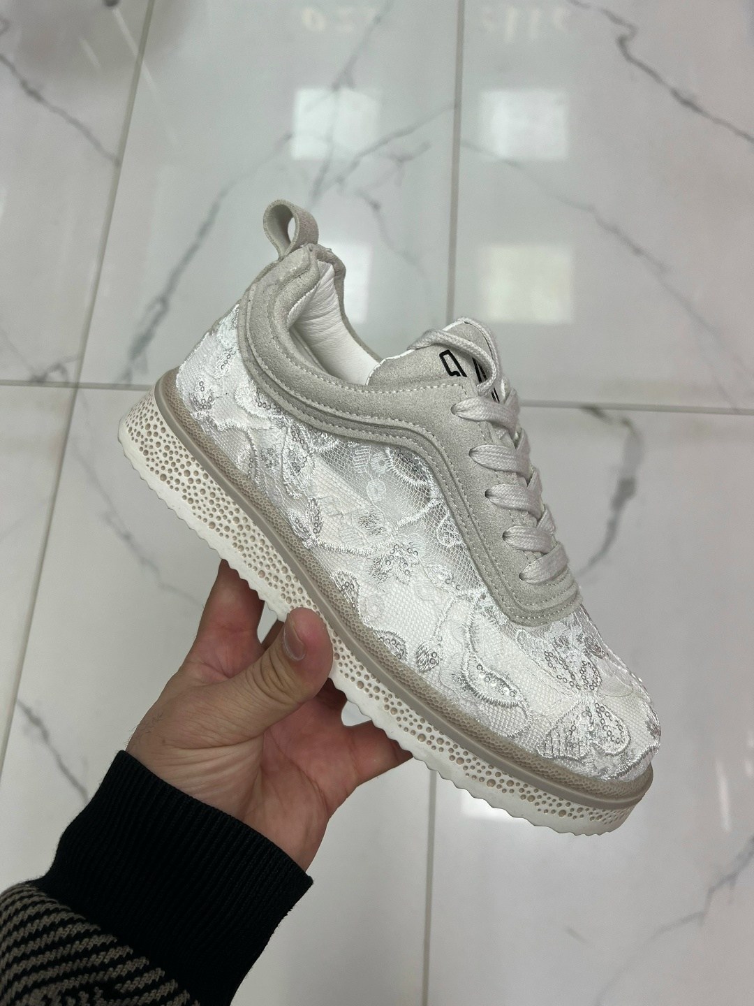 ,женская ,кроссовки женскиe,обуви,повседневная